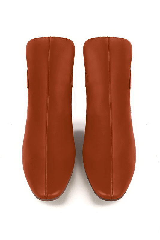 Terracotta orange women's ankle boots with buckles at the back. Round toe. Low block heels. Top view - Florence KOOIJMAN